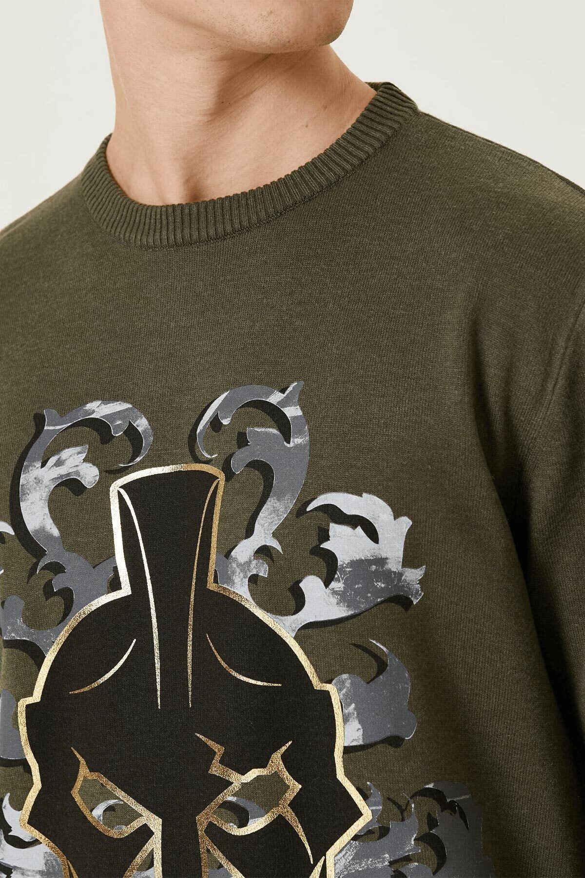 Men's Khaki Crew Neck Knitwear Sweater - Image 5