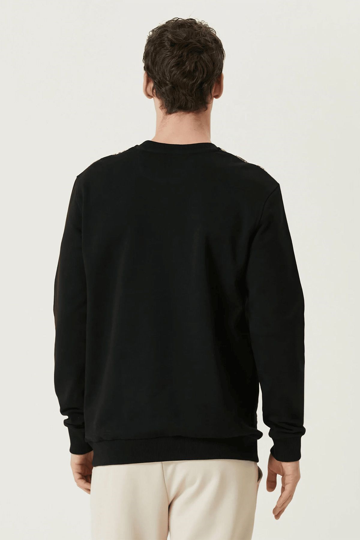 Men's Black Sweatshirt - Image 4